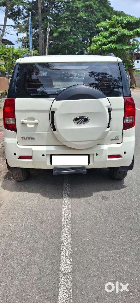 Mahindra Tuv 300 T8 Amt (automatic), 2016, Diesel