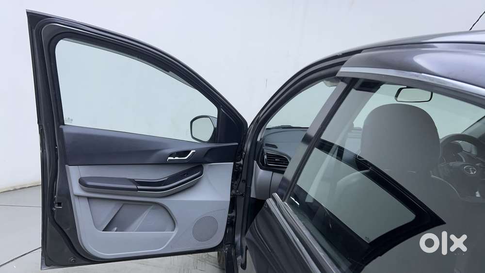 Tata Tiago Xza Plus Dual Tone, 2021, Petrol