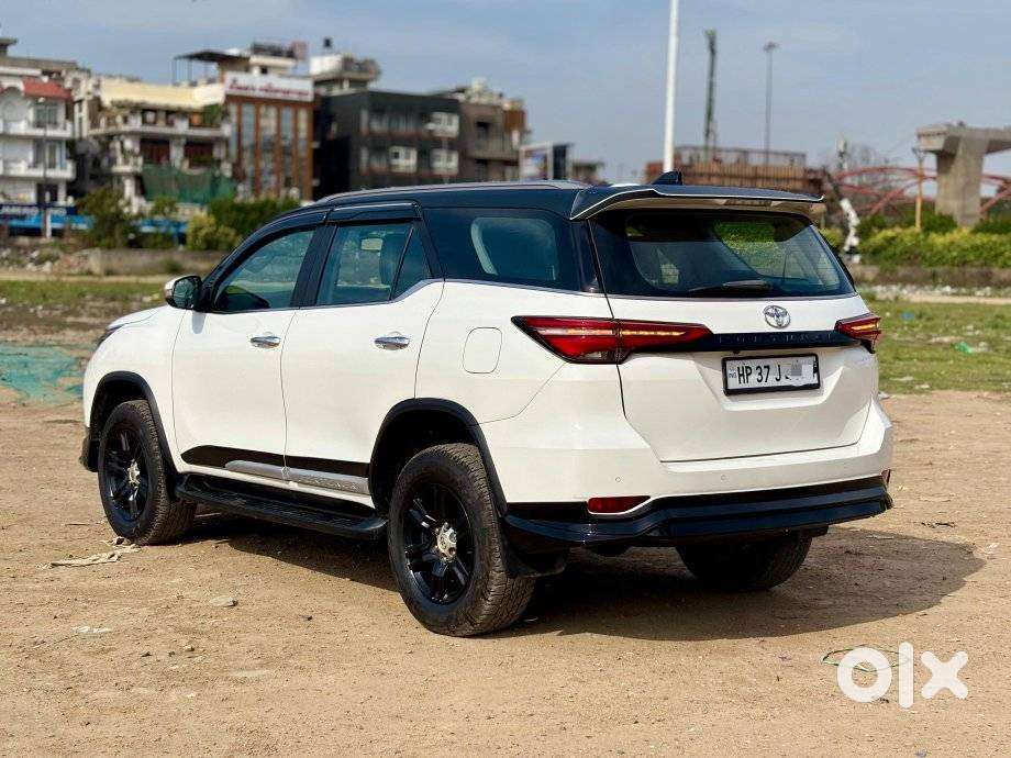 Toyota Fortuner Leader Edition (at), 2024, Diesel