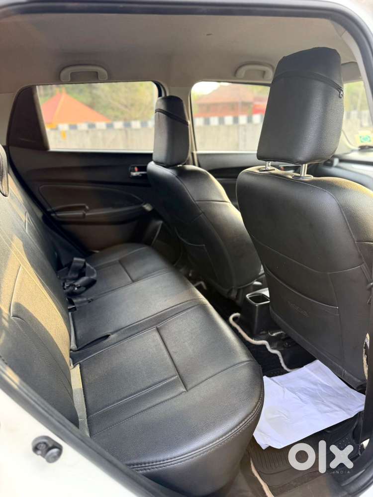 Maruti Suzuki Swift Vxi 1.2 Abs Bs-iv, 2018, Petrol