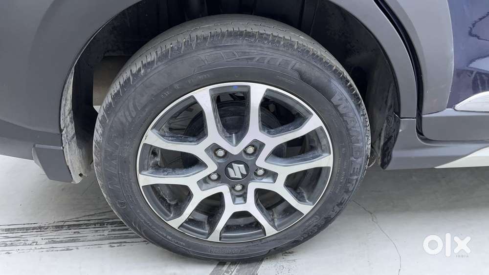 Maruti Suzuki Xl6 1.5 Alpha Mt, 2023, Petrol