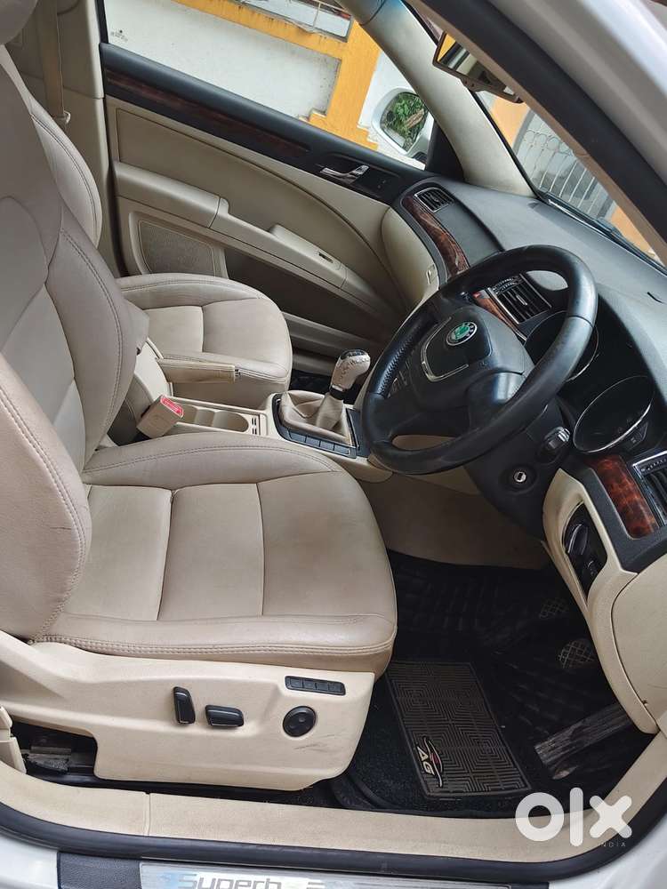 Skoda Superb 2008-2013 Petrol Ambition, 2012, Petrol