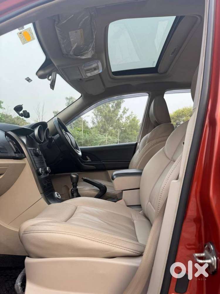Mahindra Xuv500 W10 2wd, 2016, Diesel