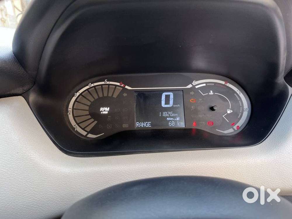 Nissan Magnite, 2022, Petrol