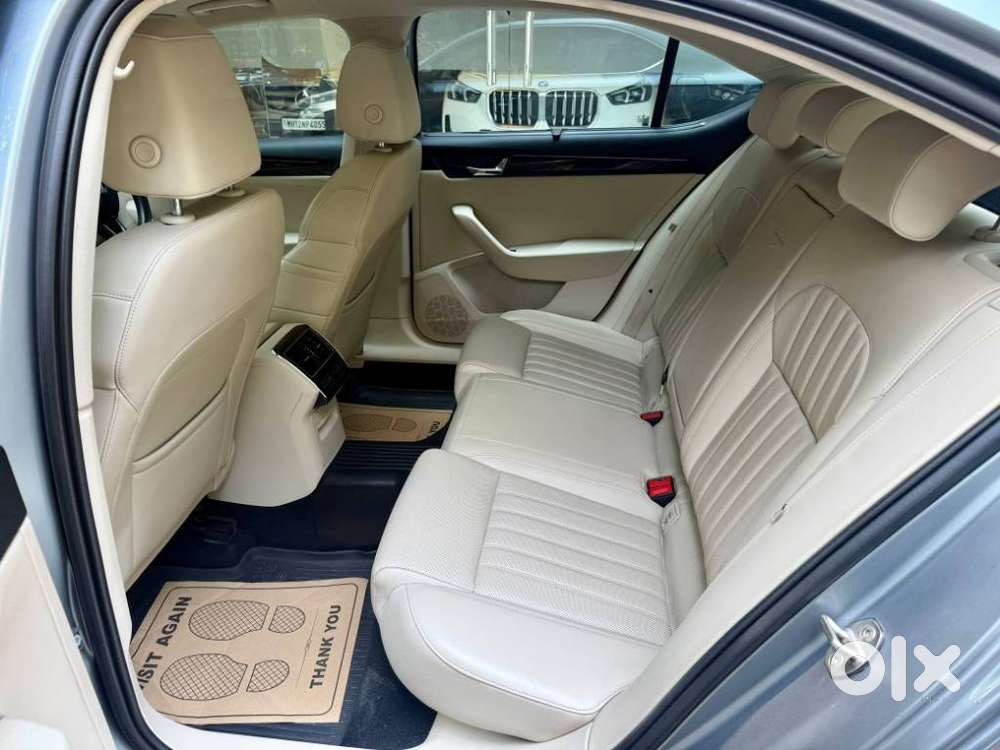 Skoda Superb 2.0 Tsi At L&k, 2019, Petrol