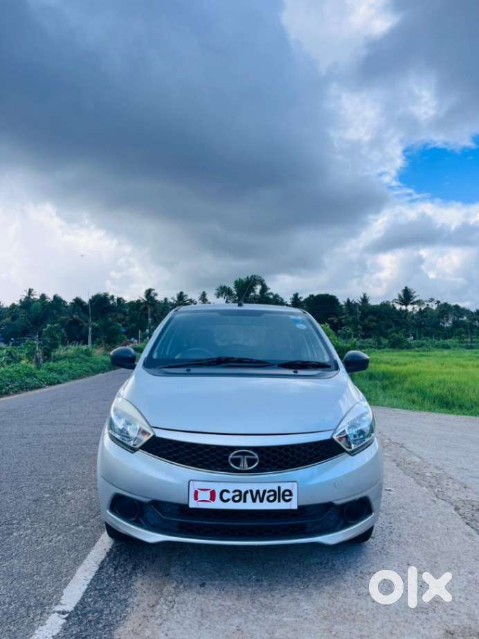 Tata Tiago Xe, 2020, Petrol