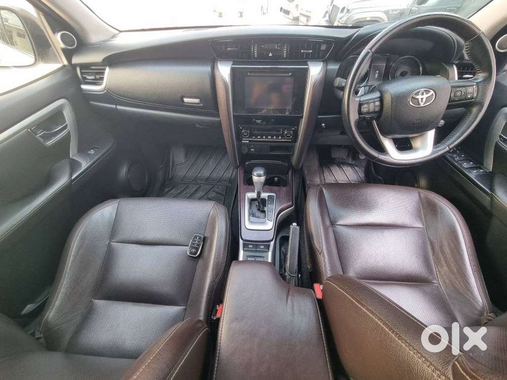 Toyota Fortuner 4x2 At 2.8 Diesel, 2021, Diesel