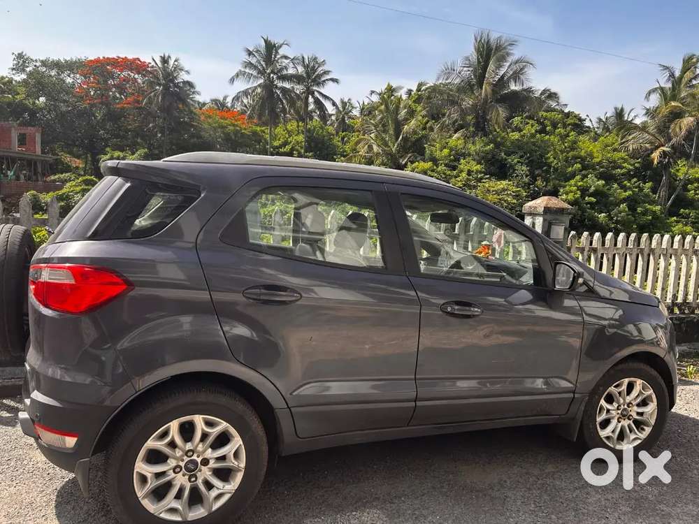 Ford Ecosport 2013 Petrol 81000 Km Driven