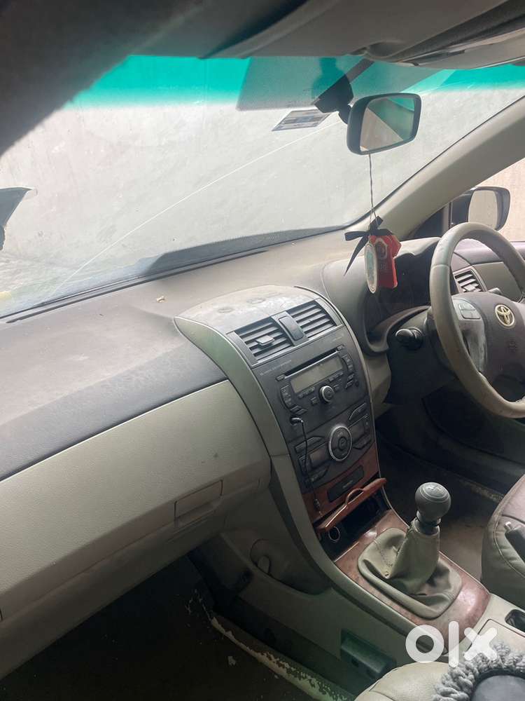 Toyota Corolla Altis 2010 Model