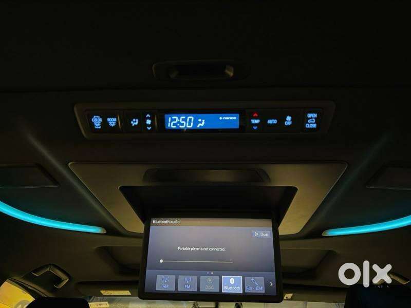 Toyota Vellfire 2.5 Hybrid, 2020