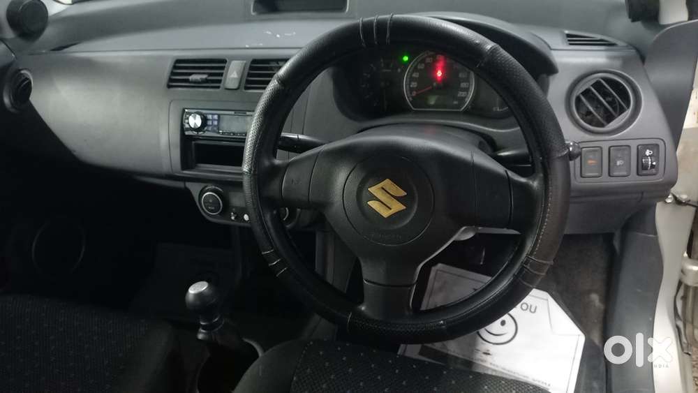 Maruti Suzuki Swift 2004-2010 Zxi Bsiv, 2006, Petrol