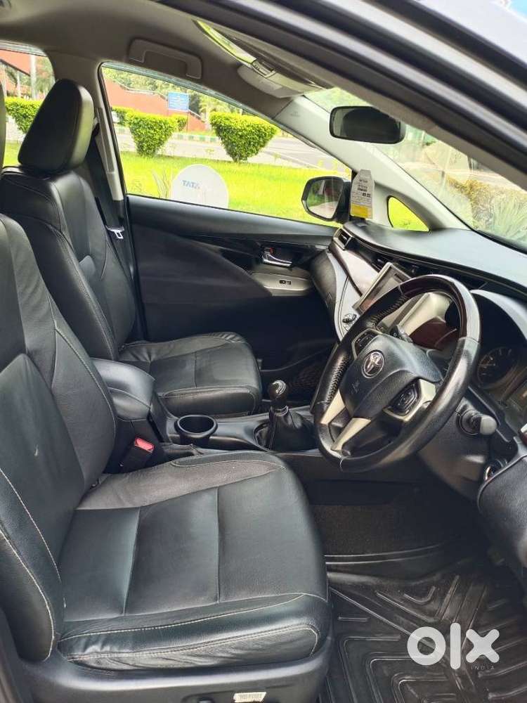 Toyota Innova Crysta 2.4 Zx Mt, 2018, Diesel