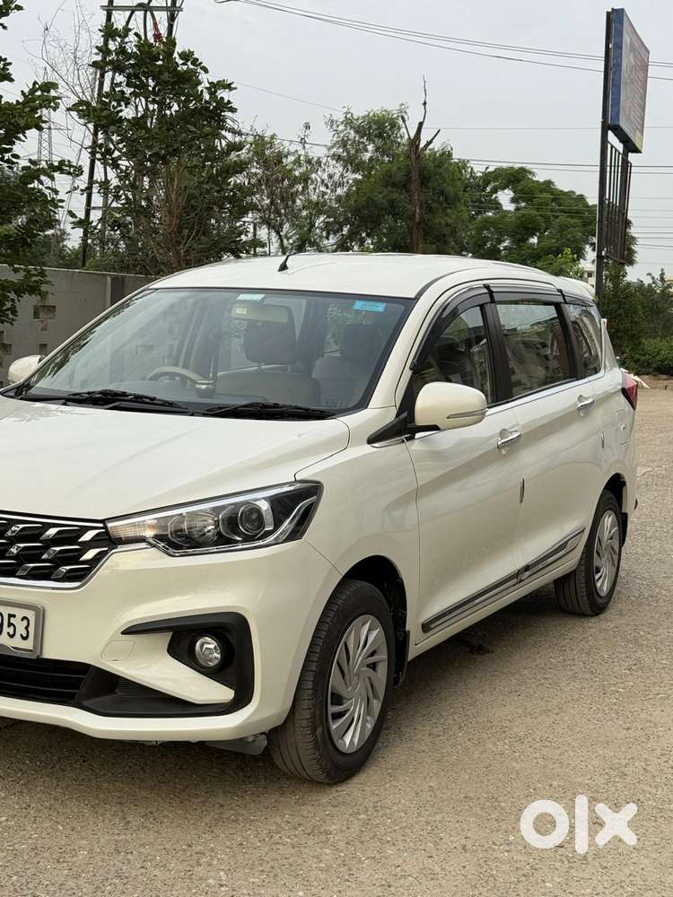 Maruti Suzuki Ertiga 1.5 Vxi, 2024, Petrol