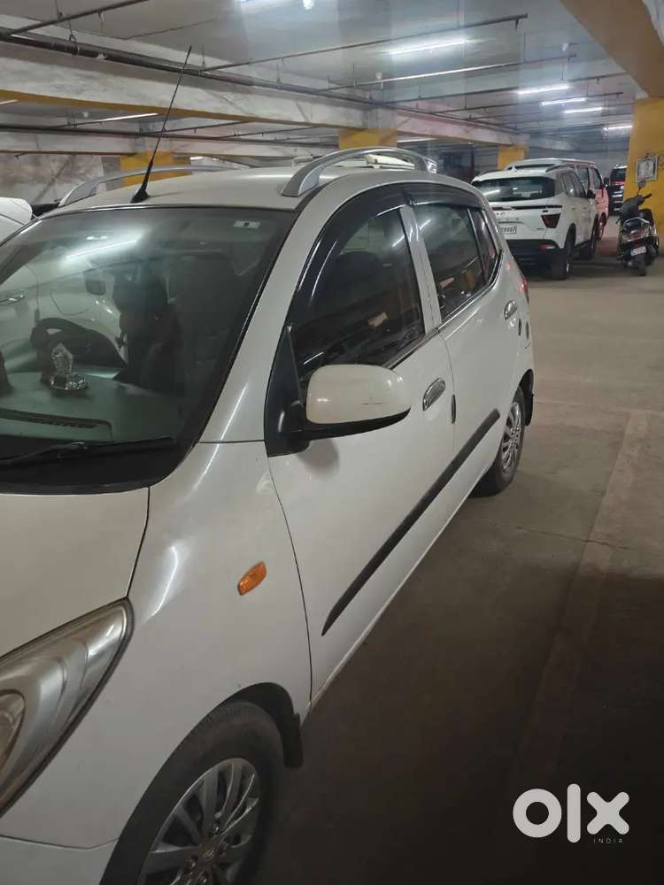 Hyundai I10 Sportz Petrol Manual 2015