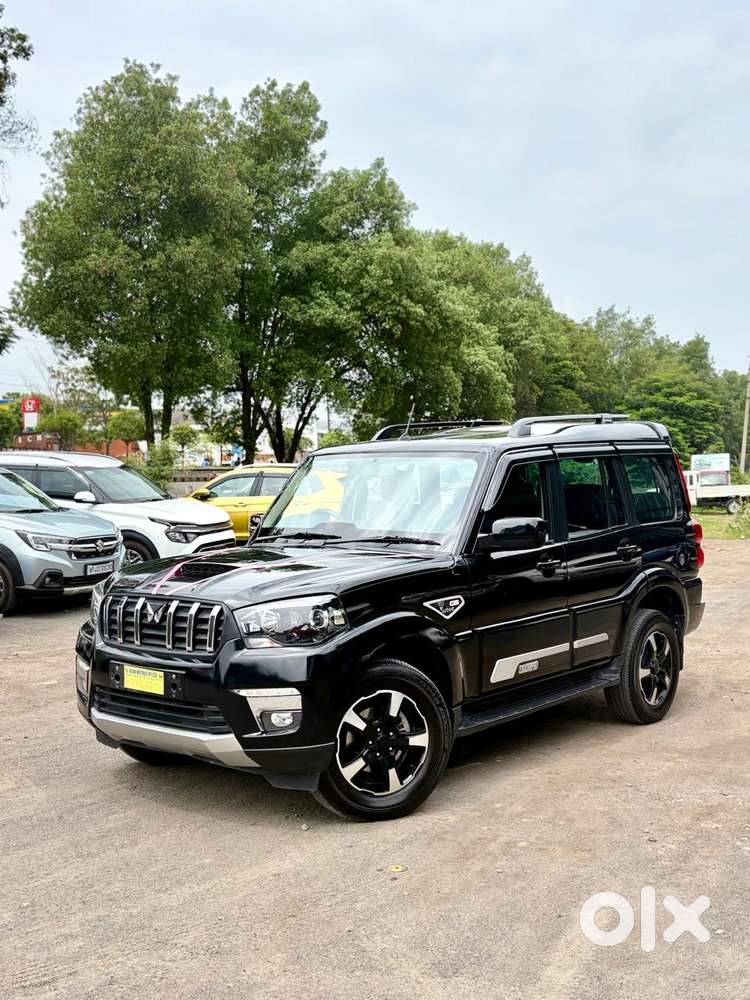 Mahindra Scorpio Classic 2.2 S 11 Mt 7 Str, 2023, Diesel