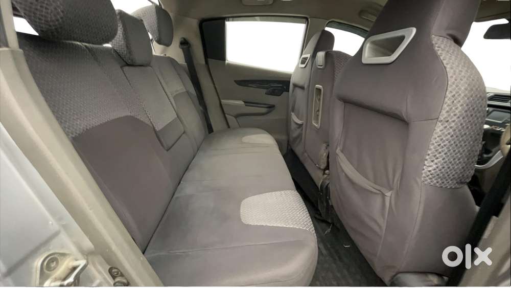 Mahindra Kuv 100 K6 G 5 Str, 2016, Diesel
