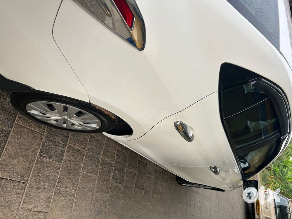 2017 Toyota Yaris Automatic Low Km