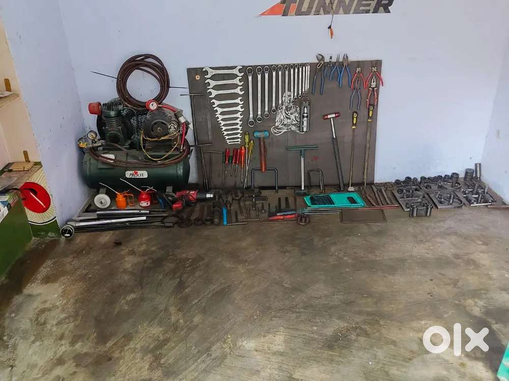 Bike mechanic full tools