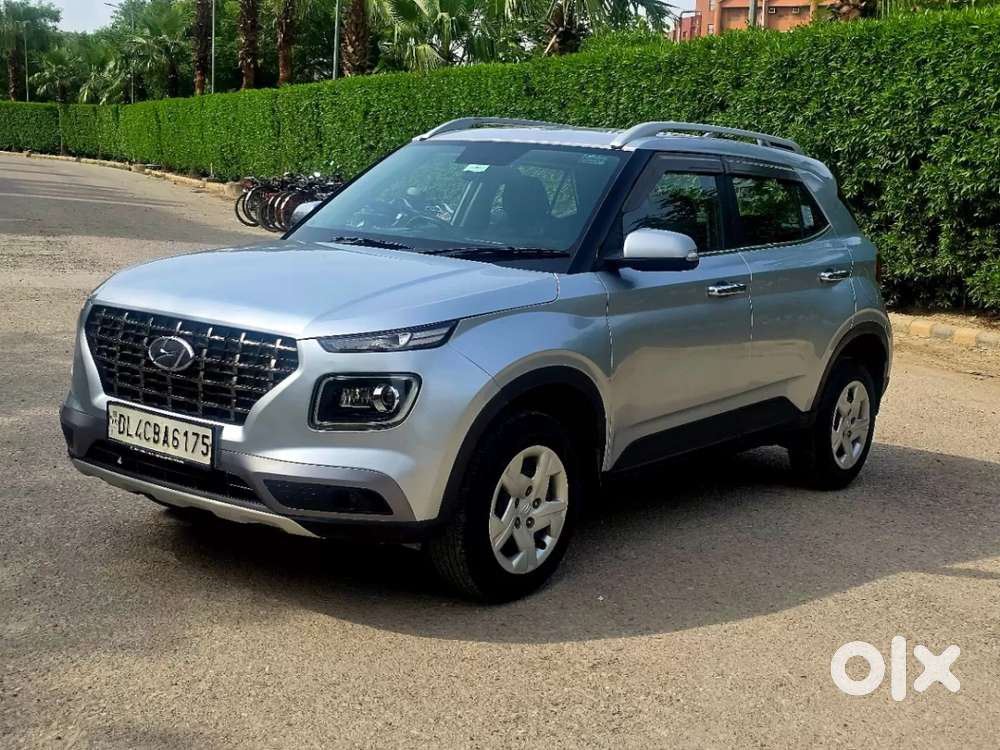Hyundai Venue 1.2 S Plus, 2021, Petrol