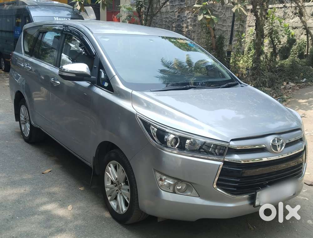 Toyota Innova Crysta