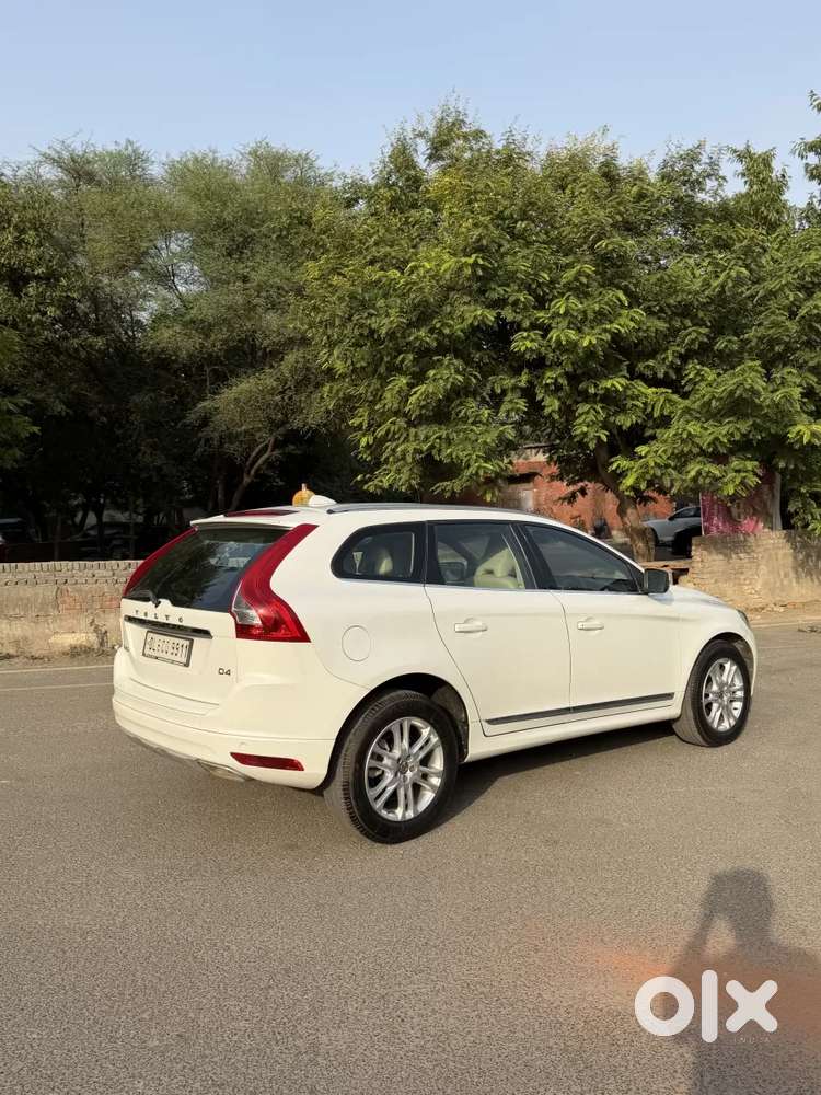 Volvo Xc60 2.0 D5 Momentum, 2017, Diesel