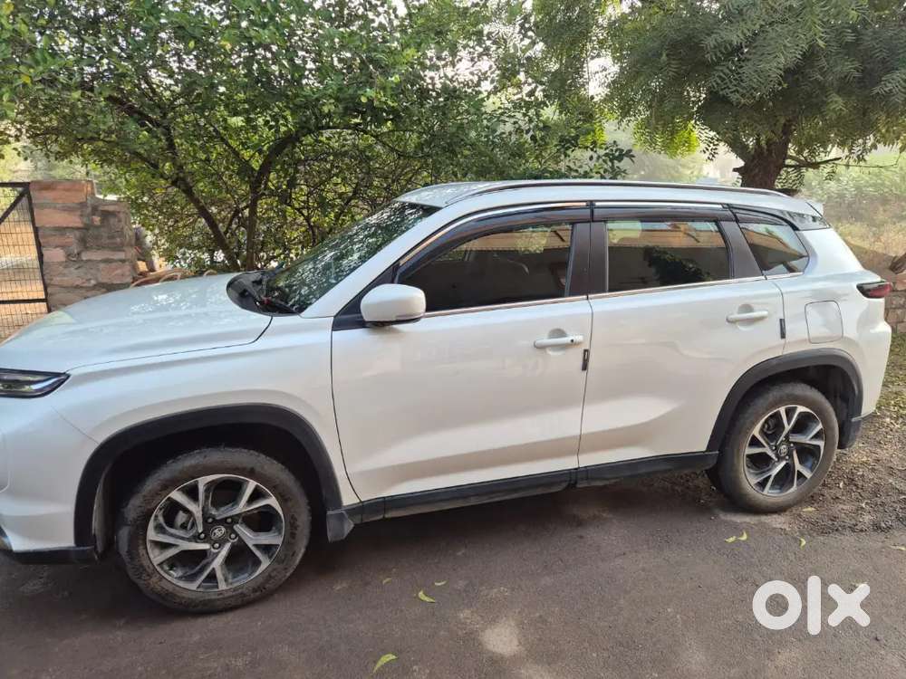 Toyota Urban Cruiser Hyryder 2025 Cng & Hybrids Well Maintained