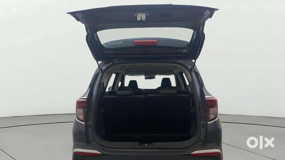 Kia Carens 1.4 Prestige 7 Str, 2023, Petrol