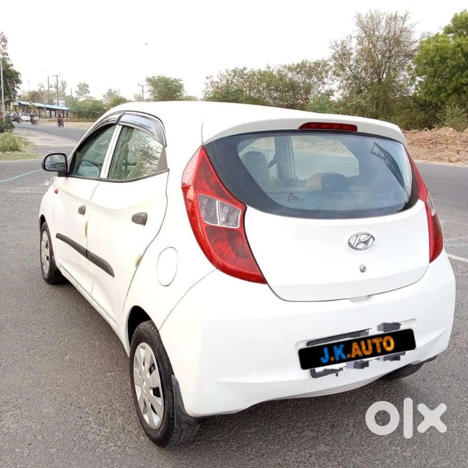 Hyundai Eon Era +, 2017, Petrol
