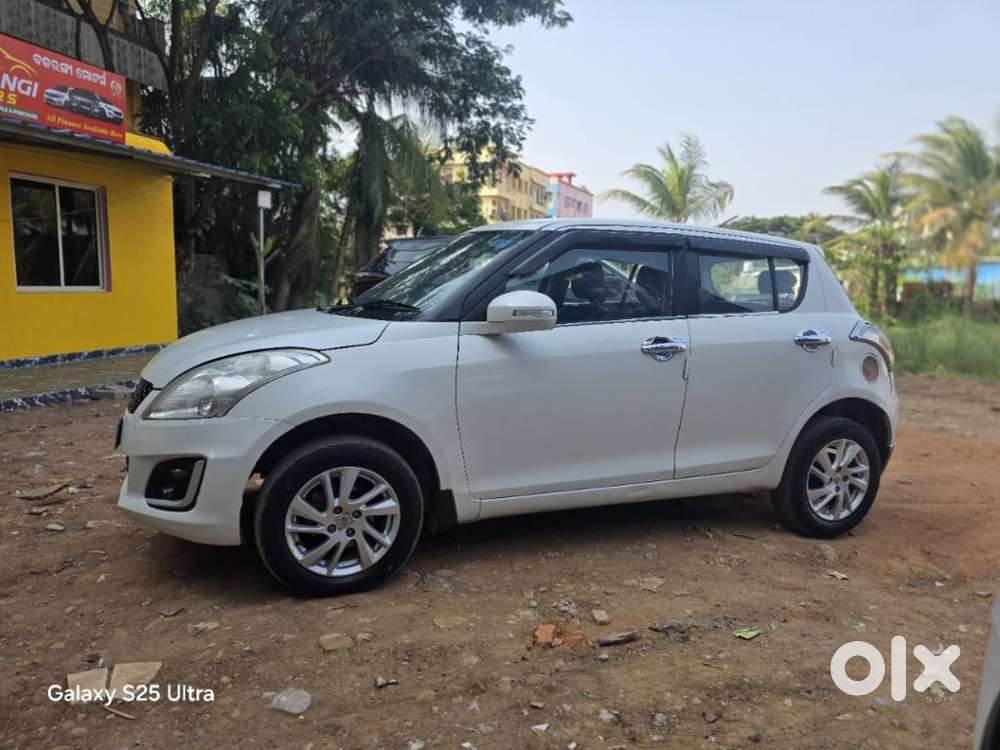 Maruti Suzuki Swift Zxi, 2014, Petrol