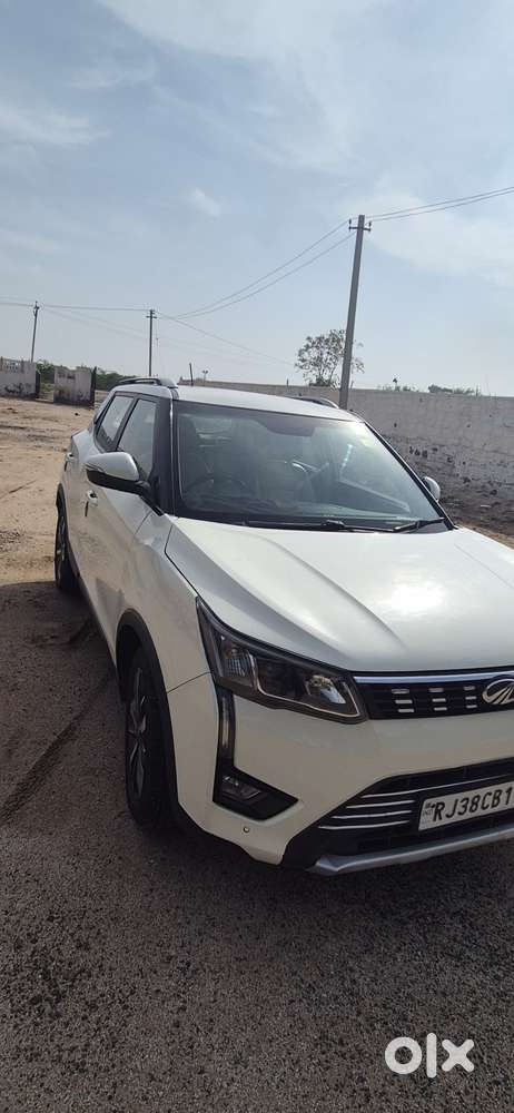 Mahindra Xuv300 2019 Diesel Well Maintained By Defence Officer
