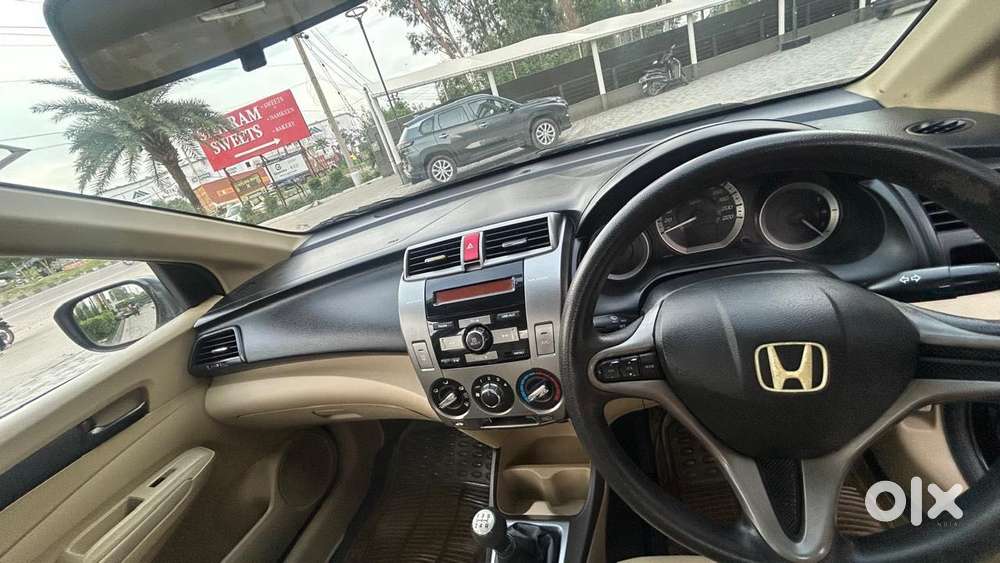 Honda City 1.5 Corporate Edition Mt, 2012, Petrol