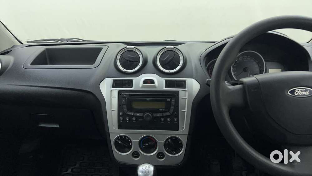 Ford Figo 2010-2012 Petrol Zxi, 2011, Petrol