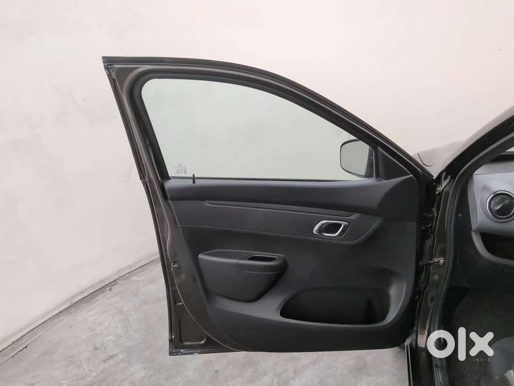 Renault Kwid 2019-ongoing 1.0 Rxt (o), 2019, Petrol