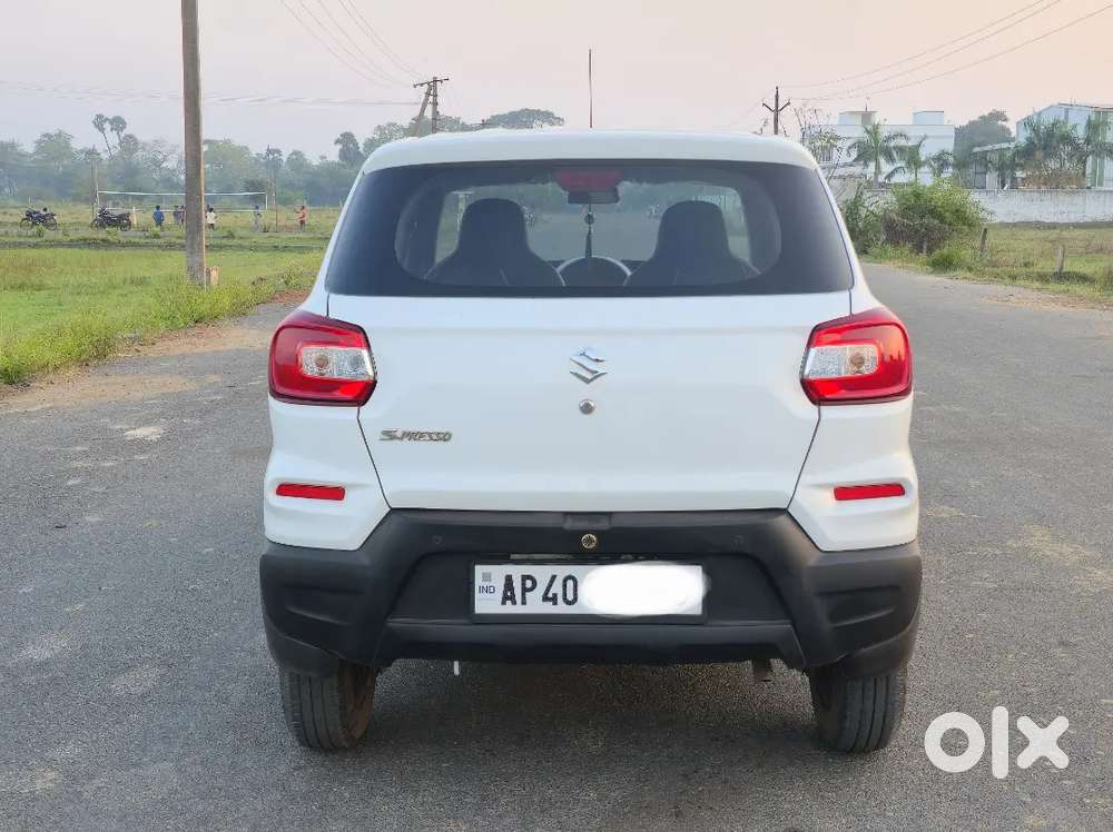 Maruti Suzuki S-presso 2023 Petrol 33720 Km Driven