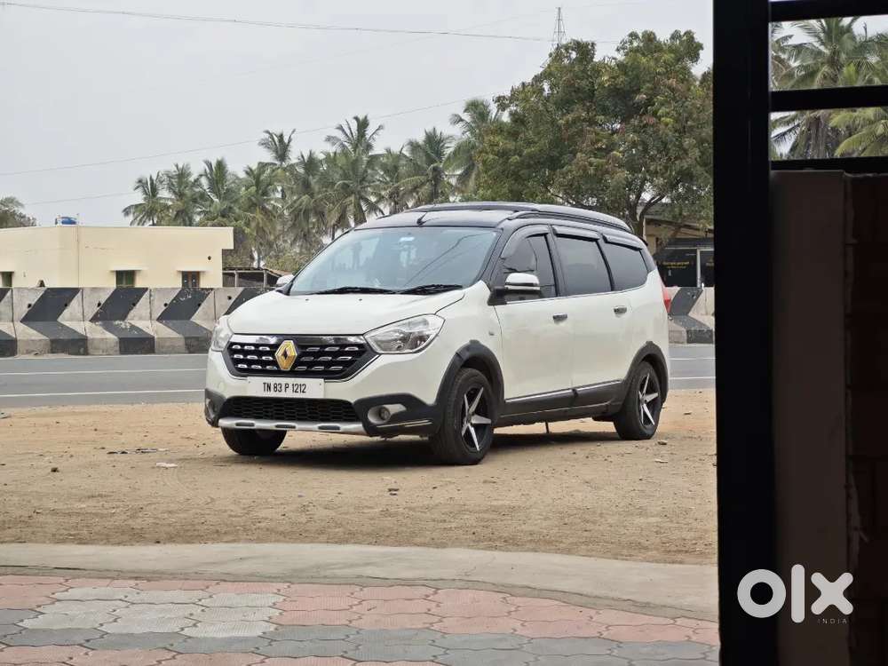Premium Dual Tone Renault Lodgy  Powerful 110ps 6 Speed  2020 Reg