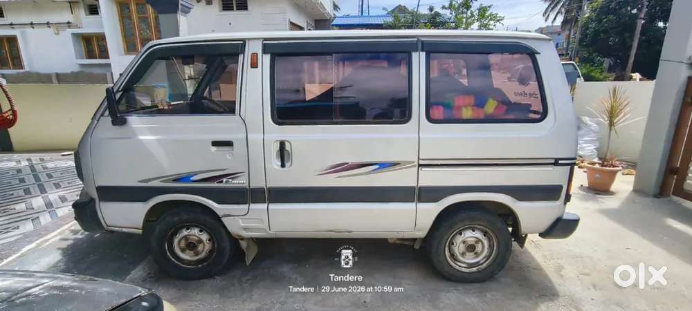 Maruti Suzuki Omni 2011 Petrol