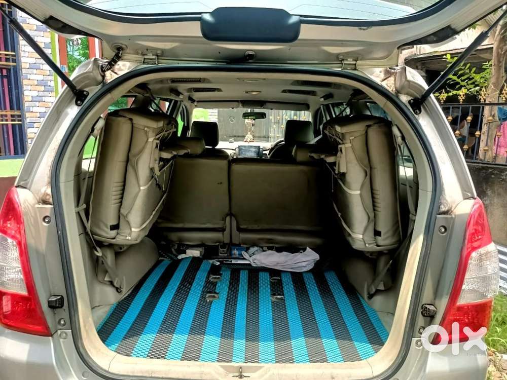 Toyota Innova Diesel (2009)