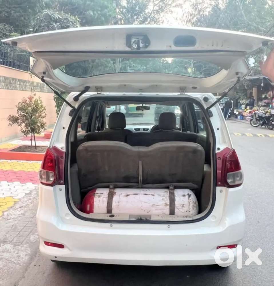 Maruti Suzuki Ertiga 2017 Cng & Hybrids 62200 Km Driven