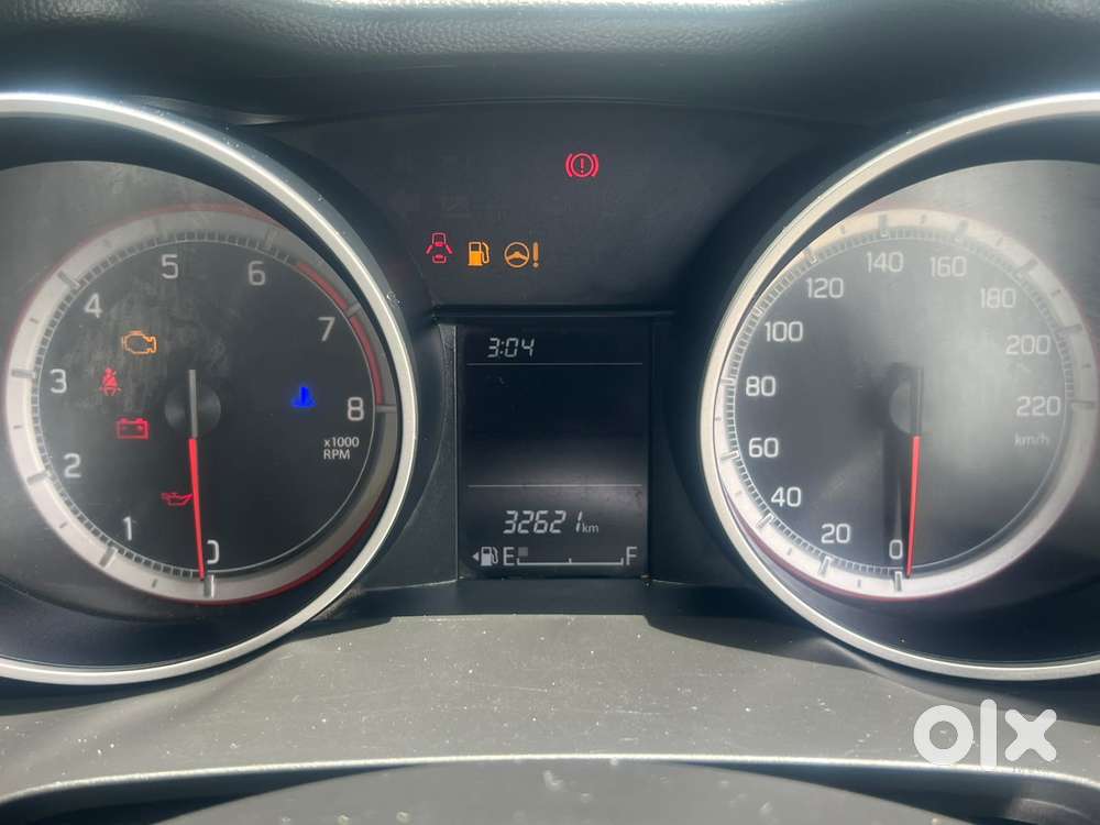 Maruti Suzuki Swift Vvt Vxi, 2023, Petrol