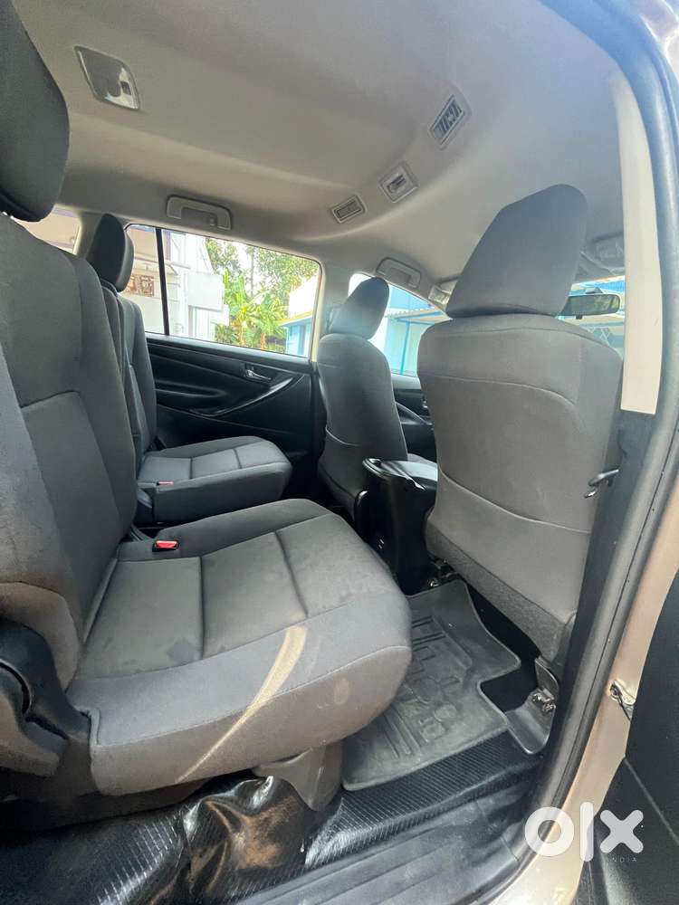 Toyota Innova Crysta