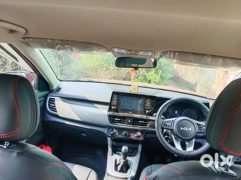 Kia Seltos 2023 Petrol 18000+ Km Driven