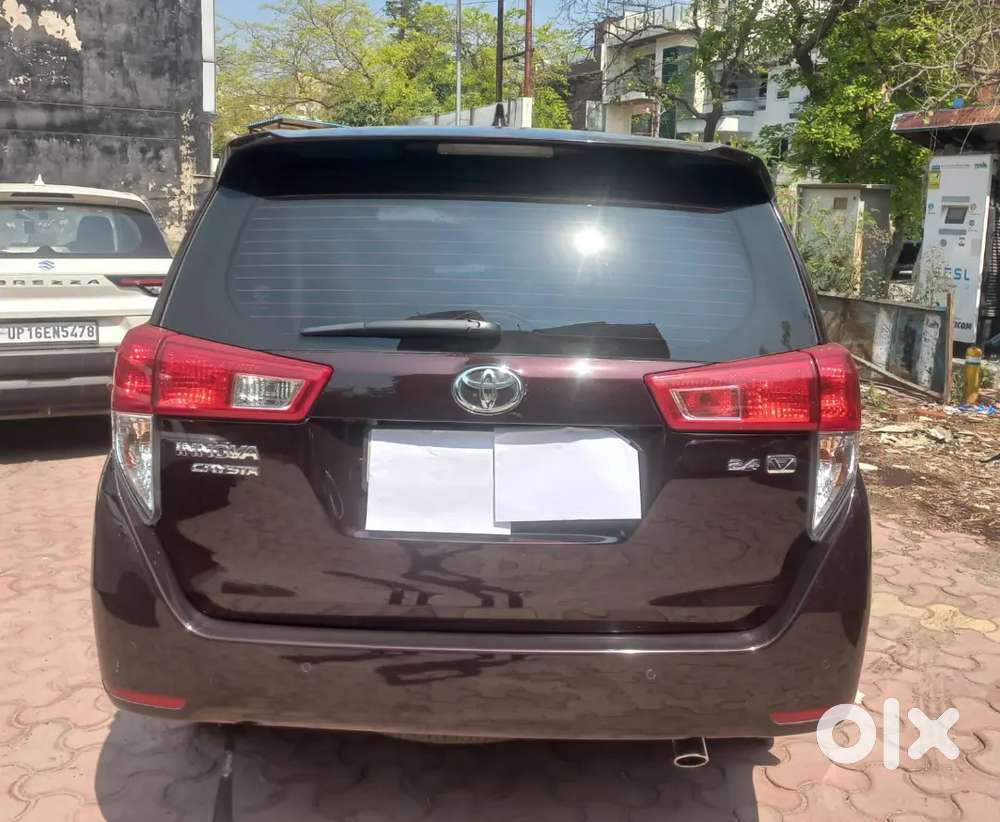 Aadi  Innova Crysta 2020 2.4 V