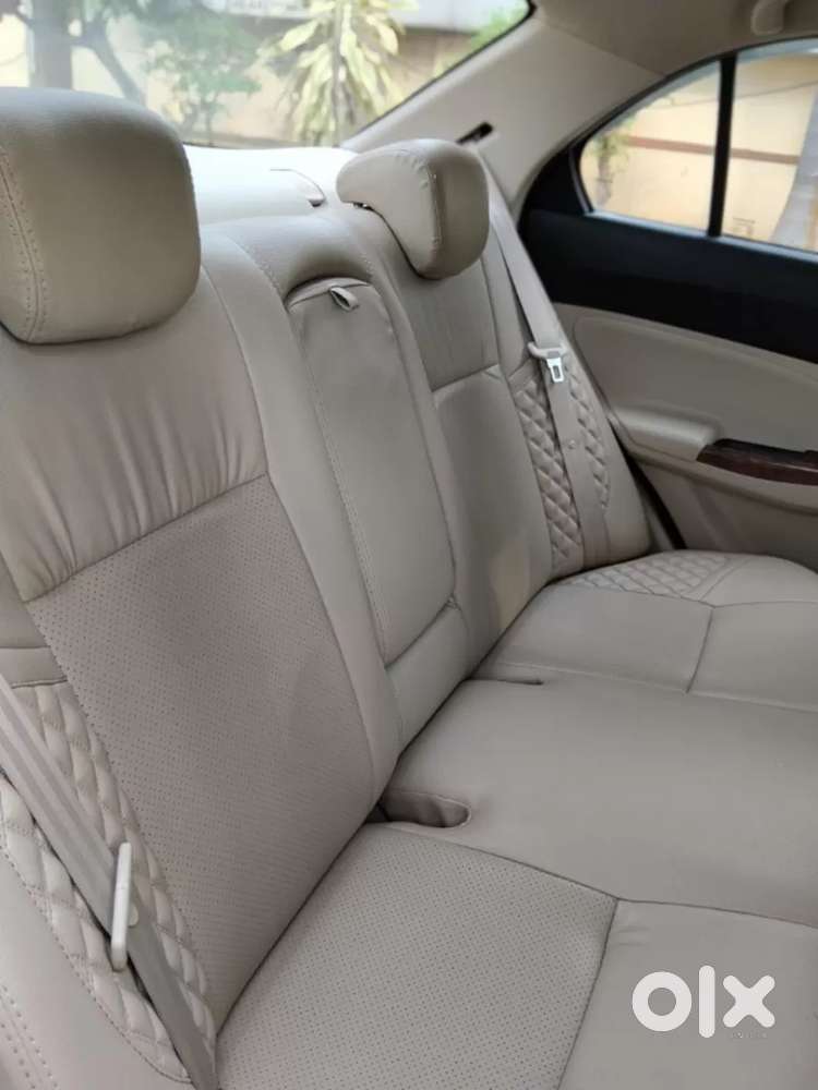 Maruti Suzuki Dzire 1.2 Vxi Amt, 2018, Petrol