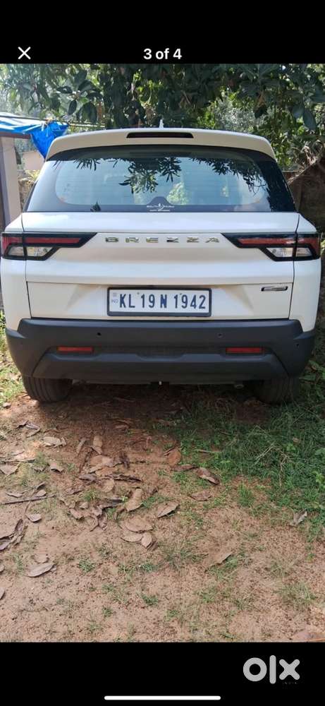 Maruti Suzuki Brezza 2022 Hybrid Vxipetrol Well Maintained