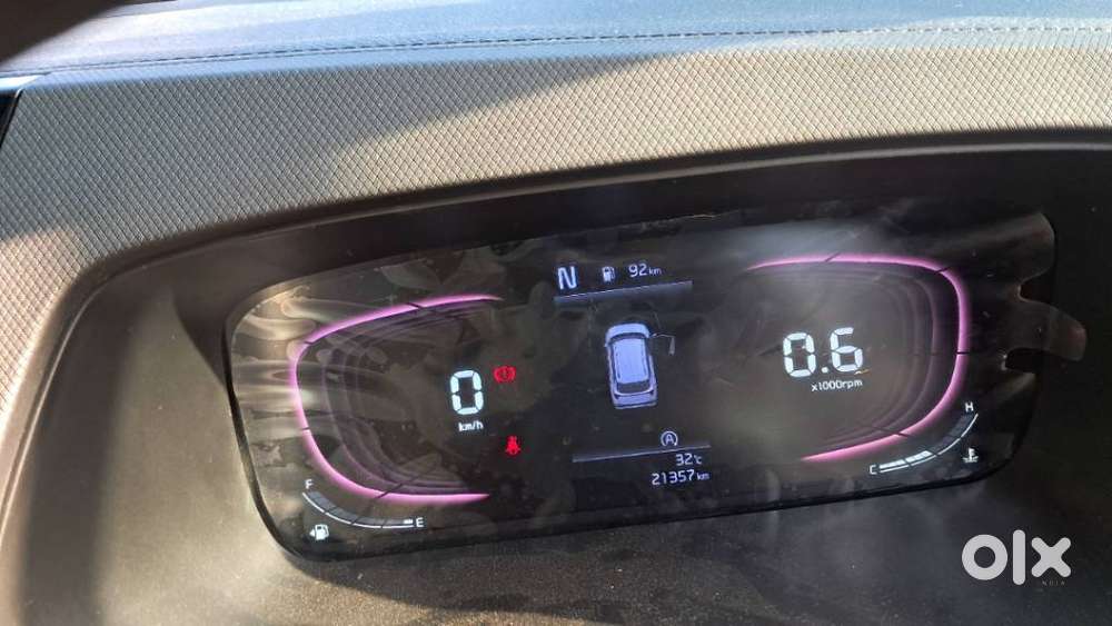Kia Carens 1.5 Prestige Plus 7 Str Imt, 2024, Petrol