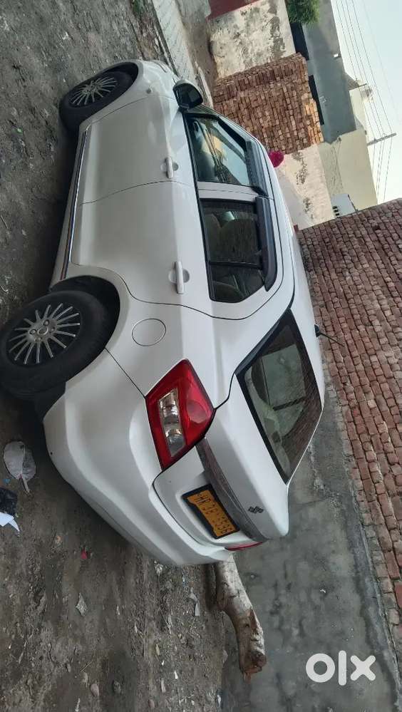 Maruti Suzuki Dzire 2018 Cng & Hybrids 110000 Km Driven