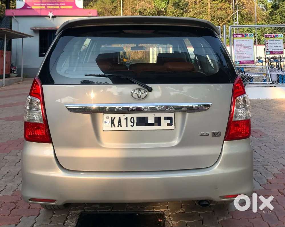 Toyota Innova Diesel 2013