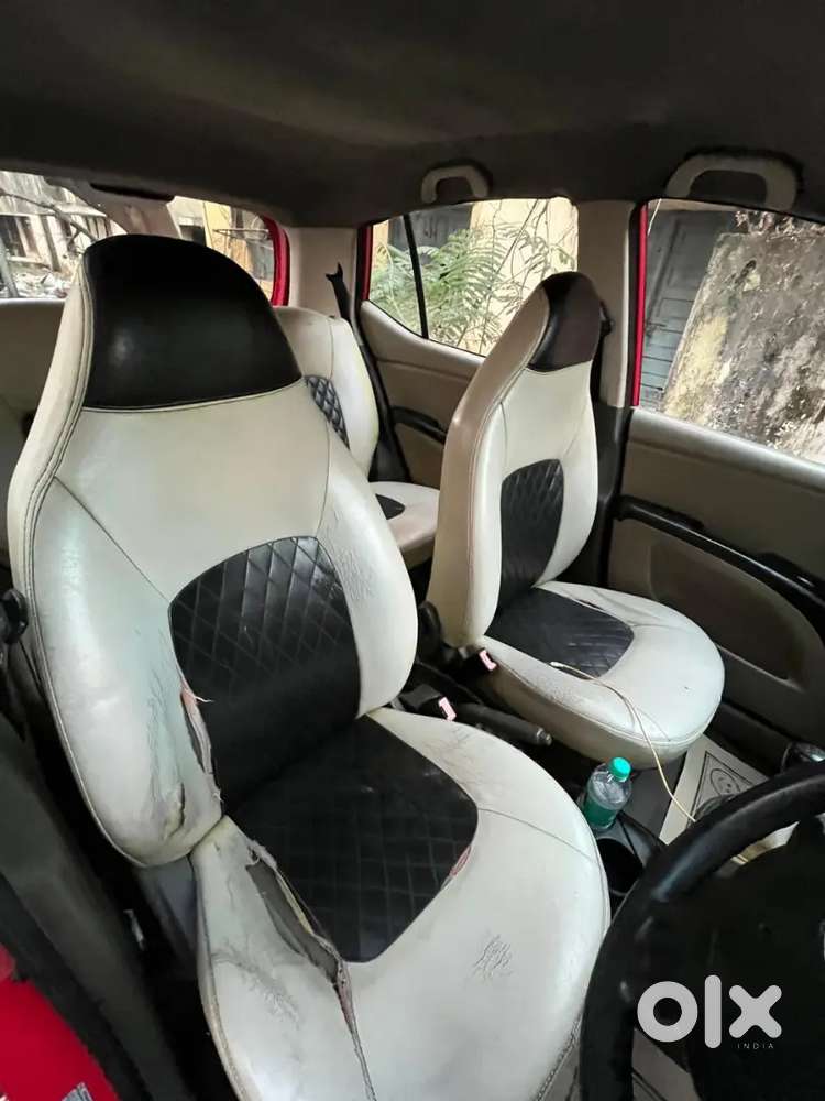 I 10 Magna Version Car ,2011 Model Papers Valid Till 2031