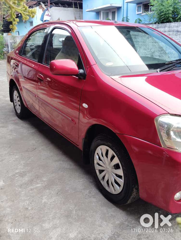 Toyota Etios 2010-2012 G, 2011, Petrol