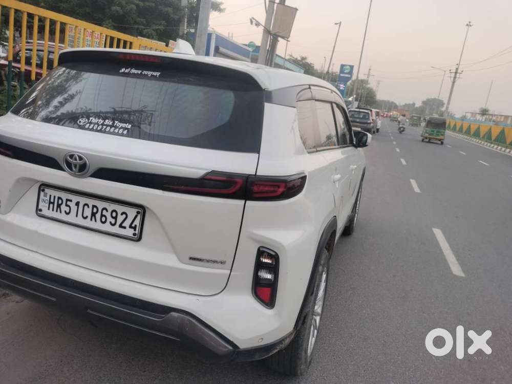 Toyota Urban Cruiser Hyryder E Neodrive Aero Edition, 2025, Petrol